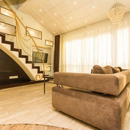 Wonderful Penthouse In Centr Of Chisinau Apartment Екстериор снимка